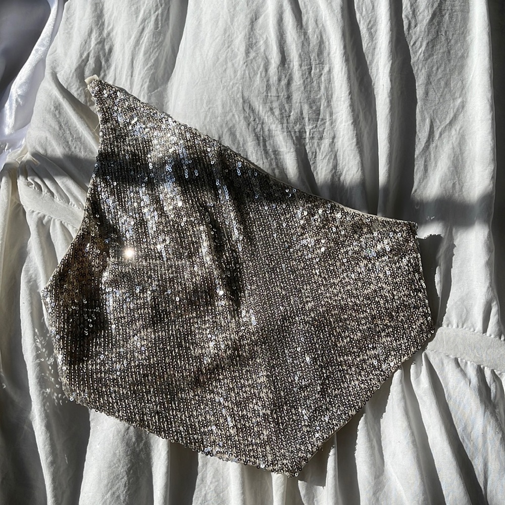 Sequin one shoulder crop top